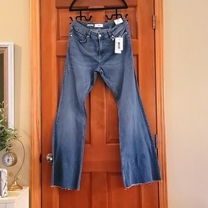MANGO The Flare Mid Waist Jeans